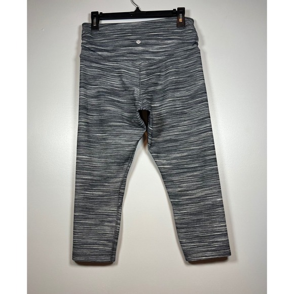 Lululemon Align Crop 21" Cross
Waist Space Dye Herringbone Heather Black Size 12 - Picture 6 of 9